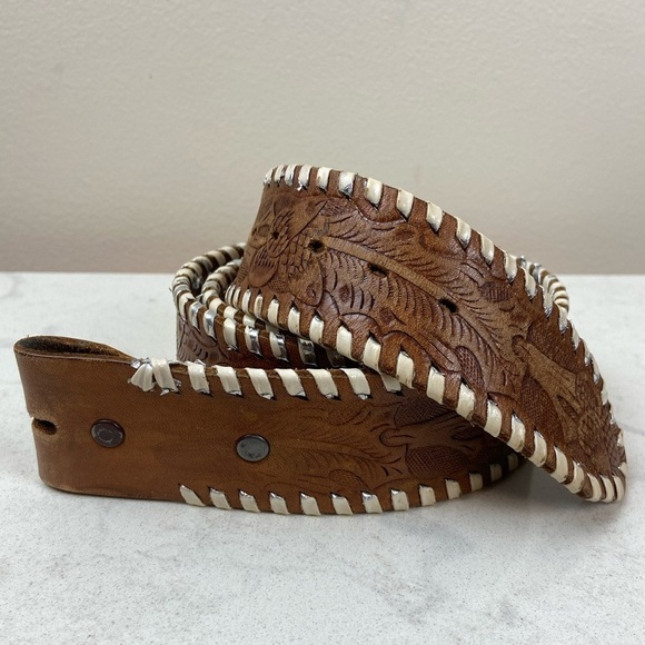 Vintage Tooled Leather Acorn and Leaf Belt - Picture 3 of 8